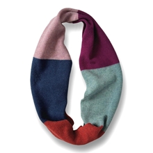 Picture of Colourblock Infinity Scarf Hyacinth Tobasco Topaz